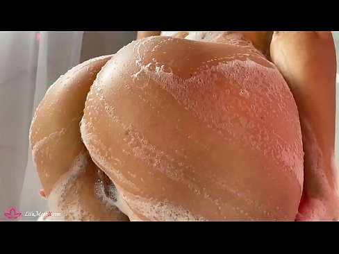 ❤️ Zeshkania masturbon pidhin me vibrator deri në orgazmë intensive në dush ❤❌ Video seksi në sq.pornplaybb.ru ❌️